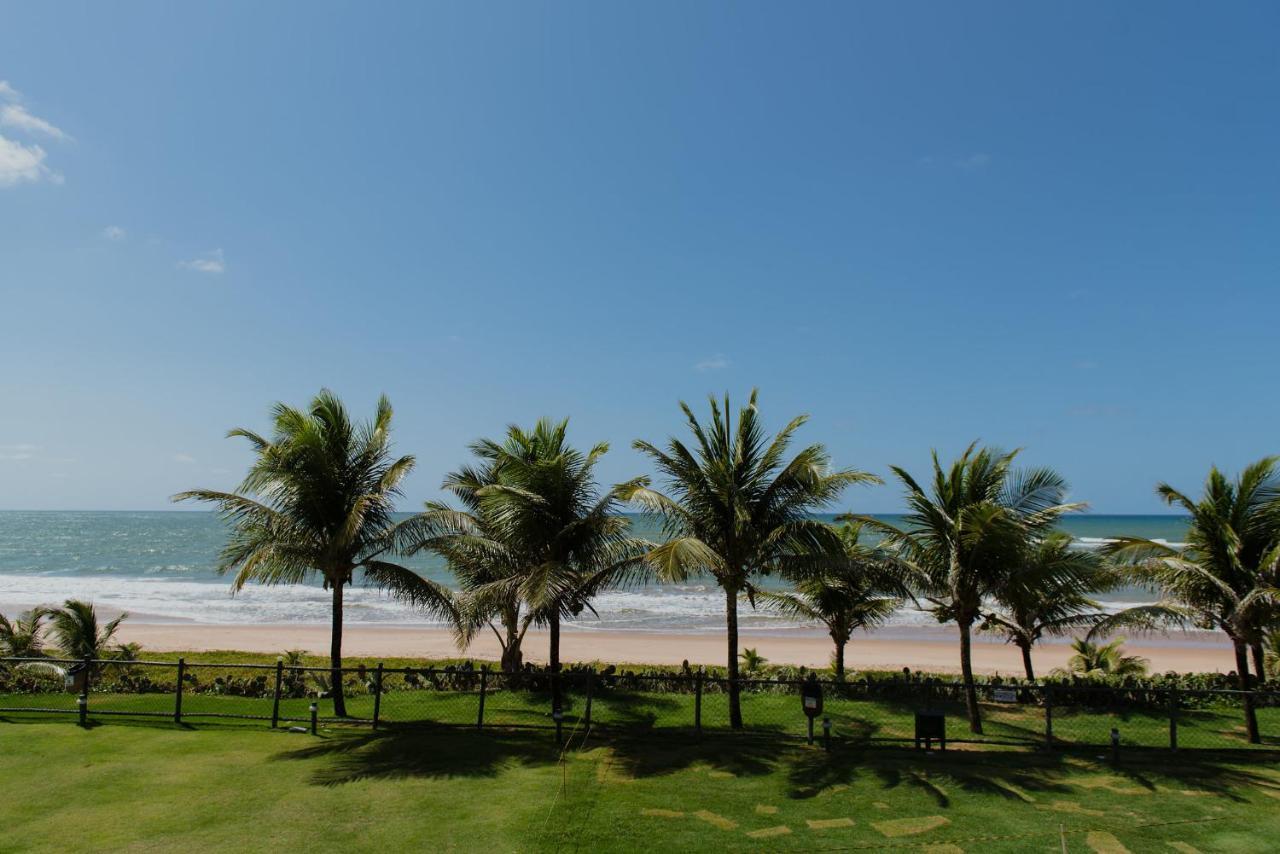 Flat Guarajuba Beira Da Praia Pe Na Areia Exterior photo