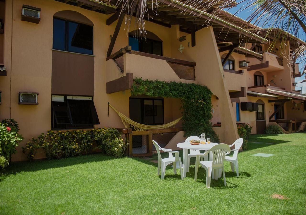 Flat Guarajuba Beira Da Praia Pe Na Areia Exterior photo