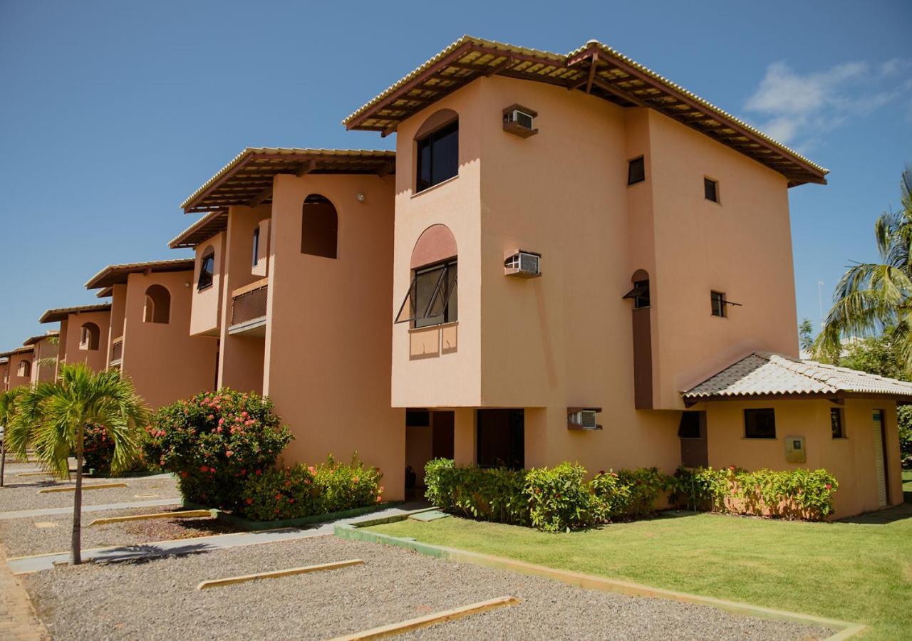 Flat Guarajuba Beira Da Praia Pe Na Areia Exterior photo